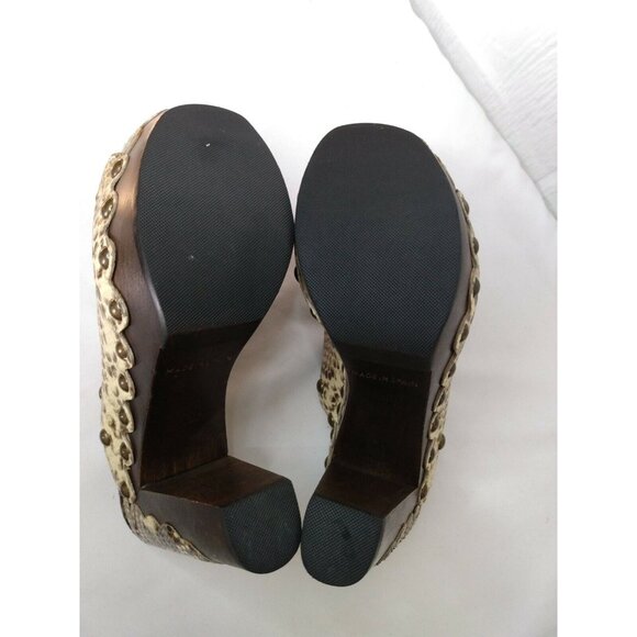 Stuart Weitzman Women Snake Print Slide Mule Heel Wood Metal Studs Spain Sz 6.5 - Picture 6 of 10